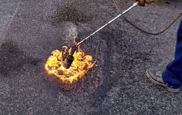 Walls flat roofing repairs